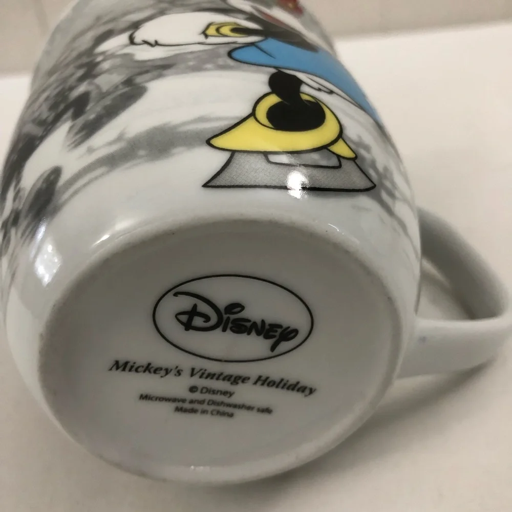 DISNEY ‘Mickey’s Vintage Holiday’ Coffee Mug - Picture 7 of 9